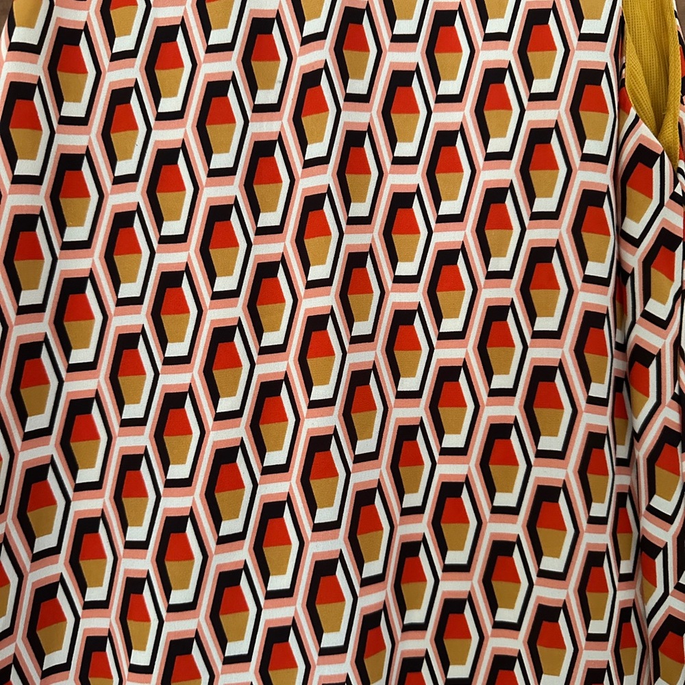 Geometric Patterned Mini Dress - Picture 2 of 4